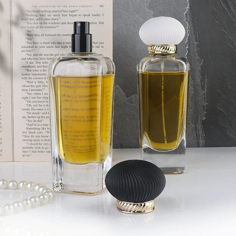 100 ml Rectangular perfume bottle with flat round cap