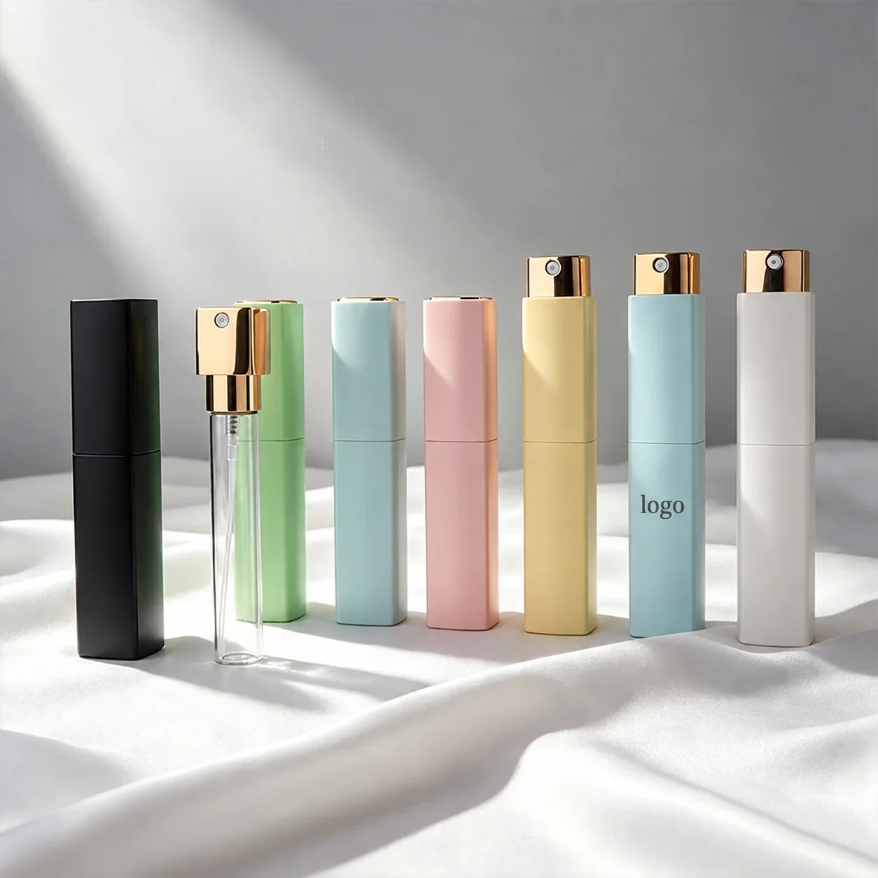 10 ml Rectangular pocket spray bottle with pastel case