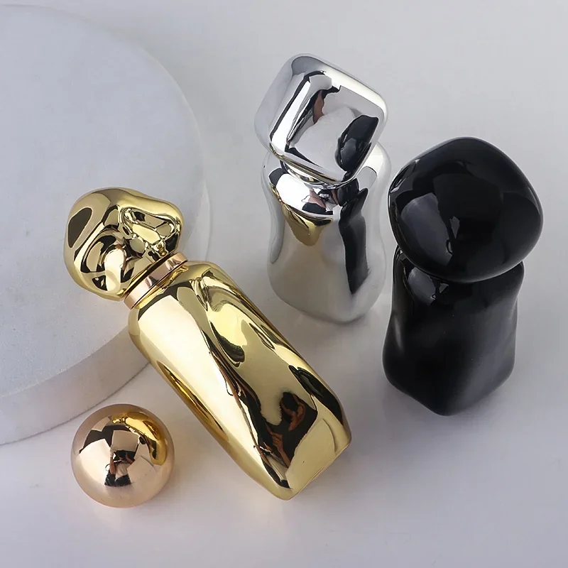 30 / 50 ml Sculpted perfume bottle with mirror-look finish