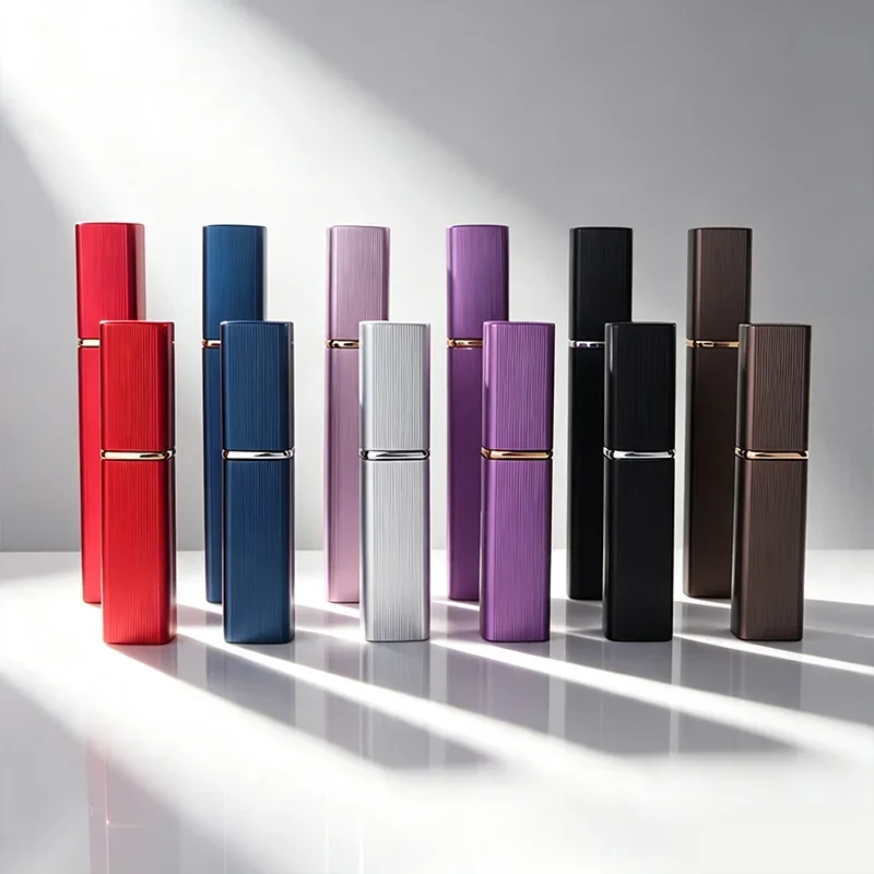 5 / 6 / 12 ml Pocket spray bottle with textured rectangular case