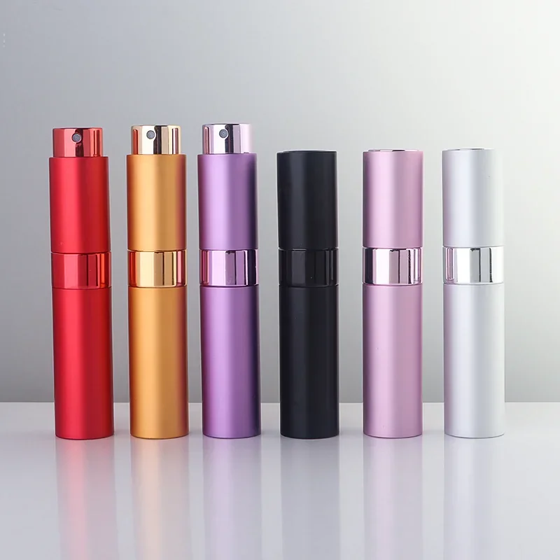 5 / 8 ml Pocket spray bottle with ribbed case and contrast band