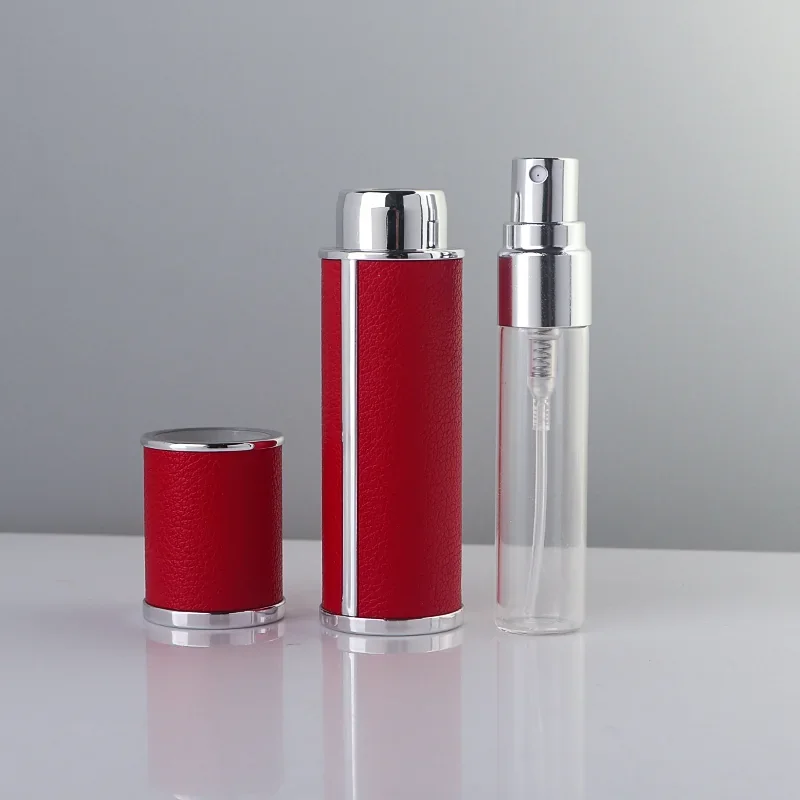 5 ml Pocket spray bottle with textured colored case
