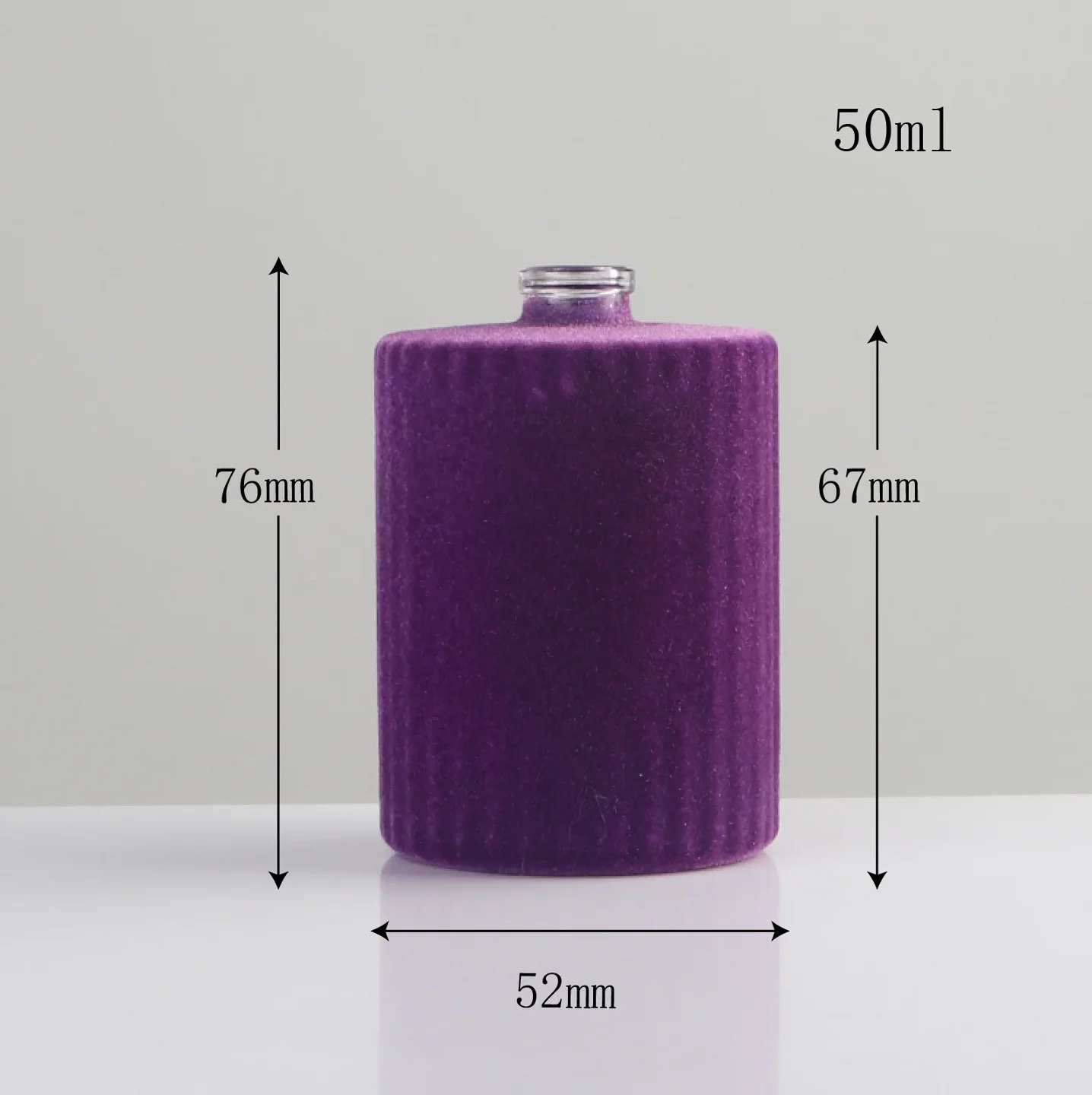 50 / 80 ml Purple textured perfume bottle with ball cap