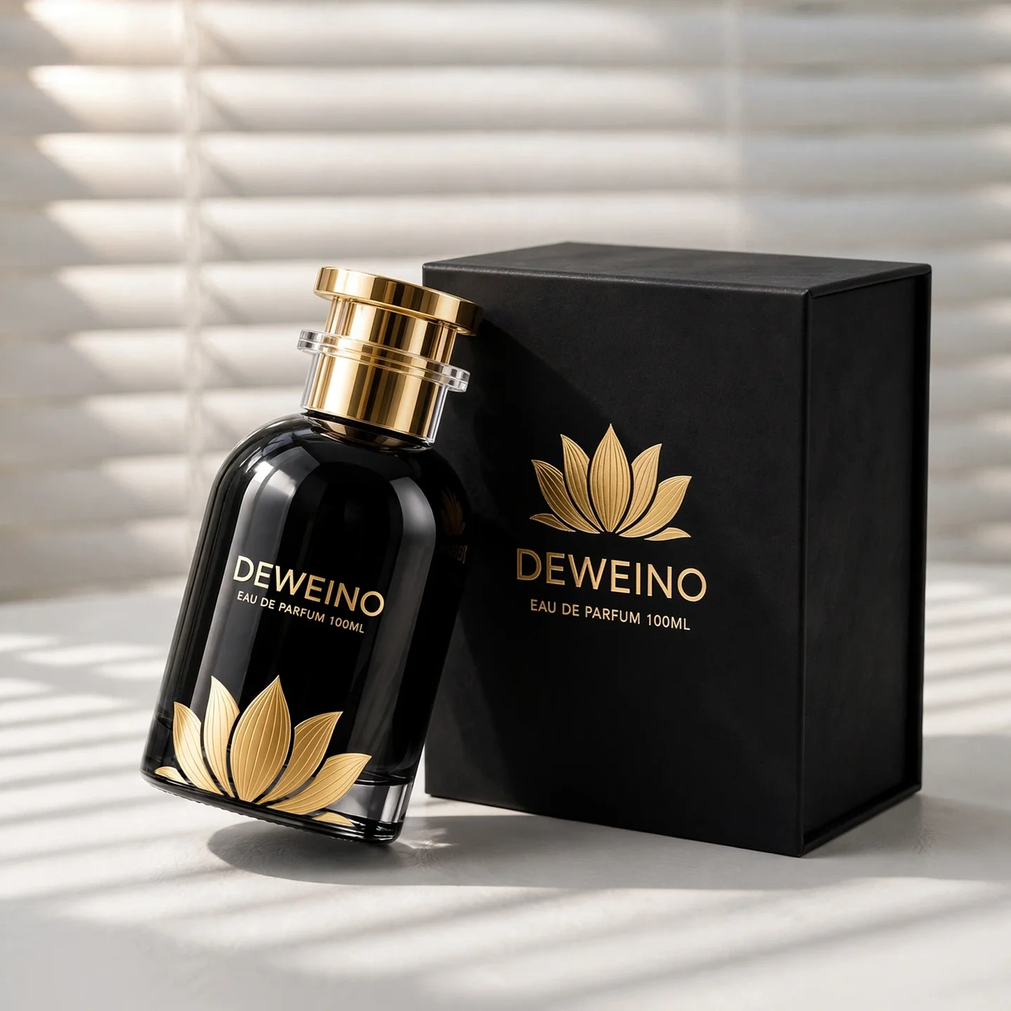 30 / 50 / 100 ml Flacon de parfum rond en verre noir avec bouchon doré