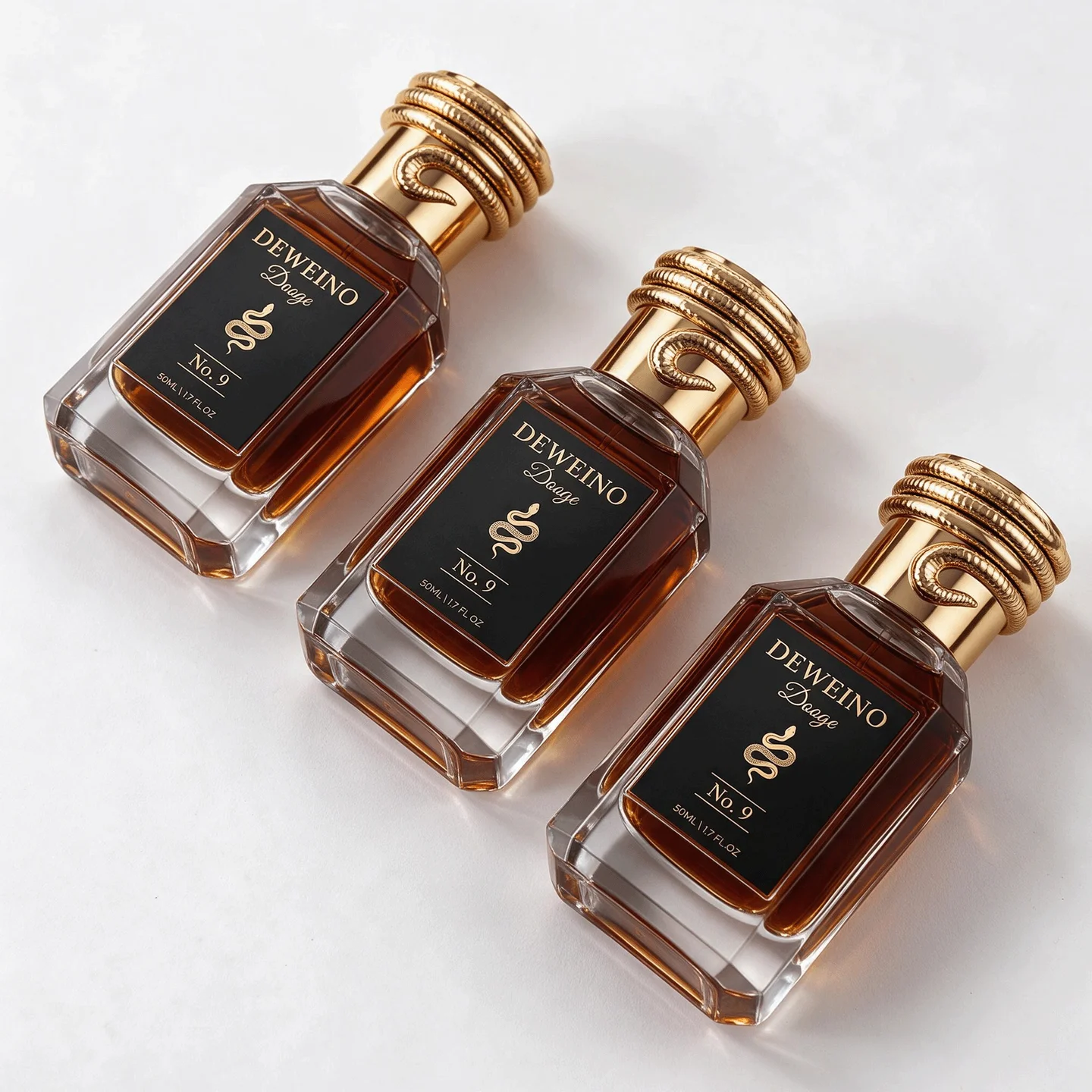 30 / 50 / 100 ml Flacon de parfum carré en verre transparent avec bouchon décoratif rainuré