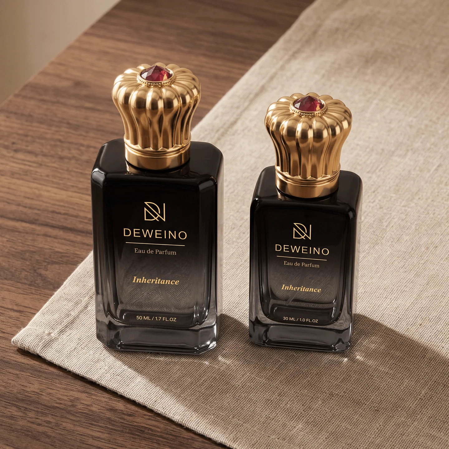 50 / 100 ml Gradient black square glass perfume bottle with crown-style cap