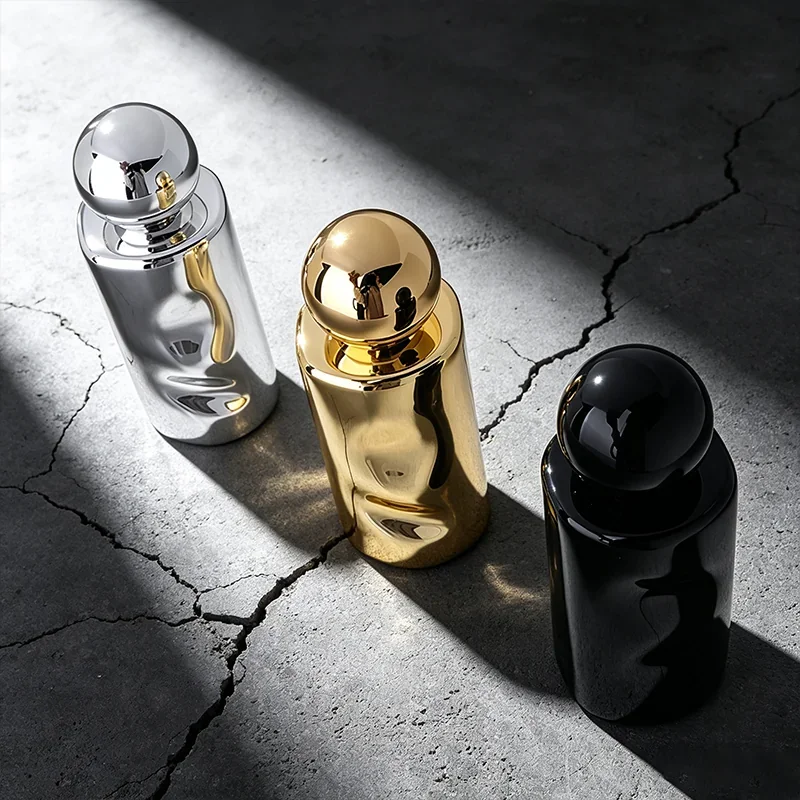 30 / 50 ml Sculpted perfume bottle with mirror-look finish
