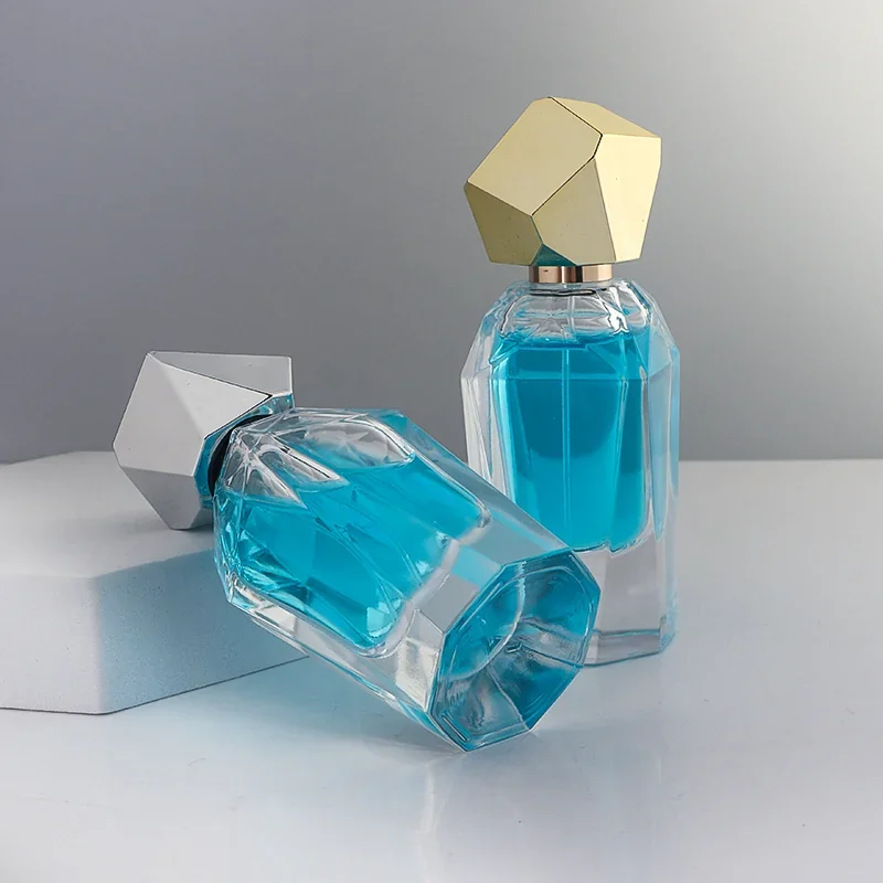 30 ml Faceted clear perfume bottle body