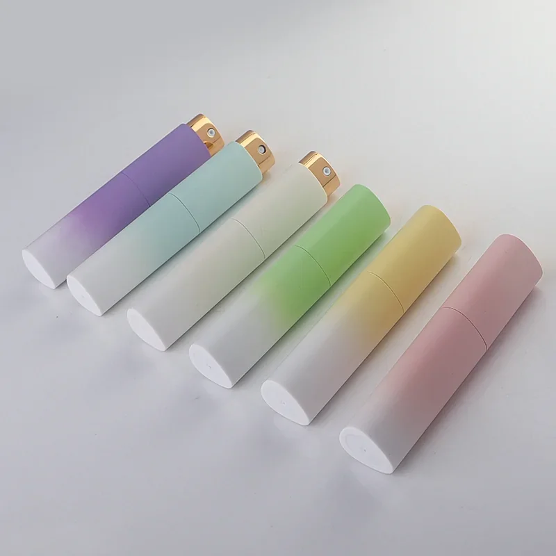 10 ml Pocket spray bottle with gradient-color case