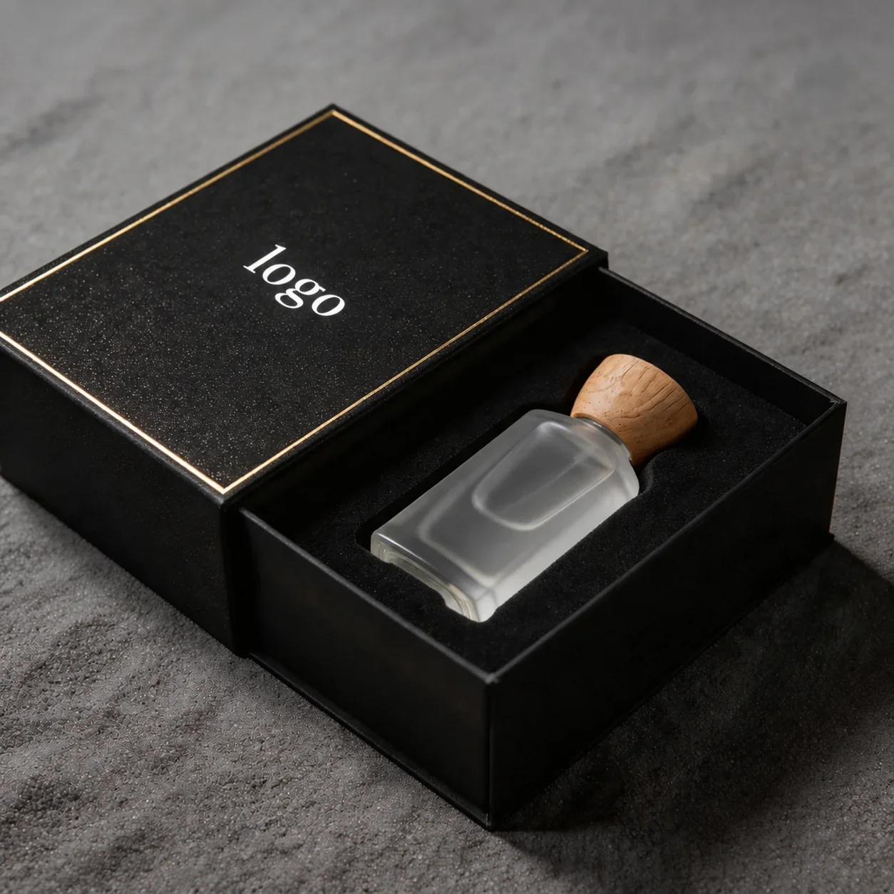 30 / 50 / 100 ml Frosted rectangular perfume bottle in presentation box