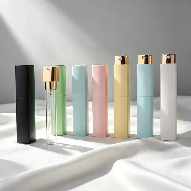 10 ml Rectangular pocket spray bottle with pastel case